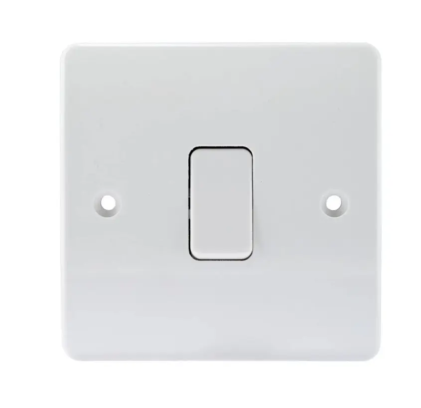 MK Logic K4875WHI 10A Intermediate Plate Switch 1 Gang White. 